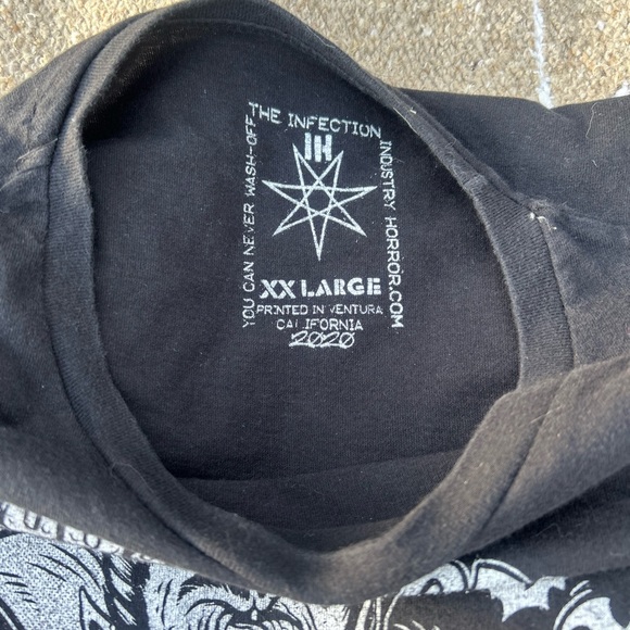 Industry horror long sleeve - Picture 3 of 3